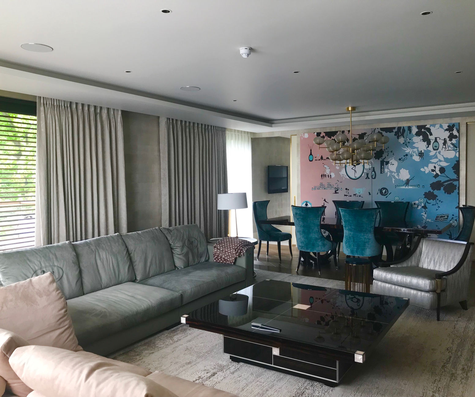 1760858367087-g54qxo0j7w