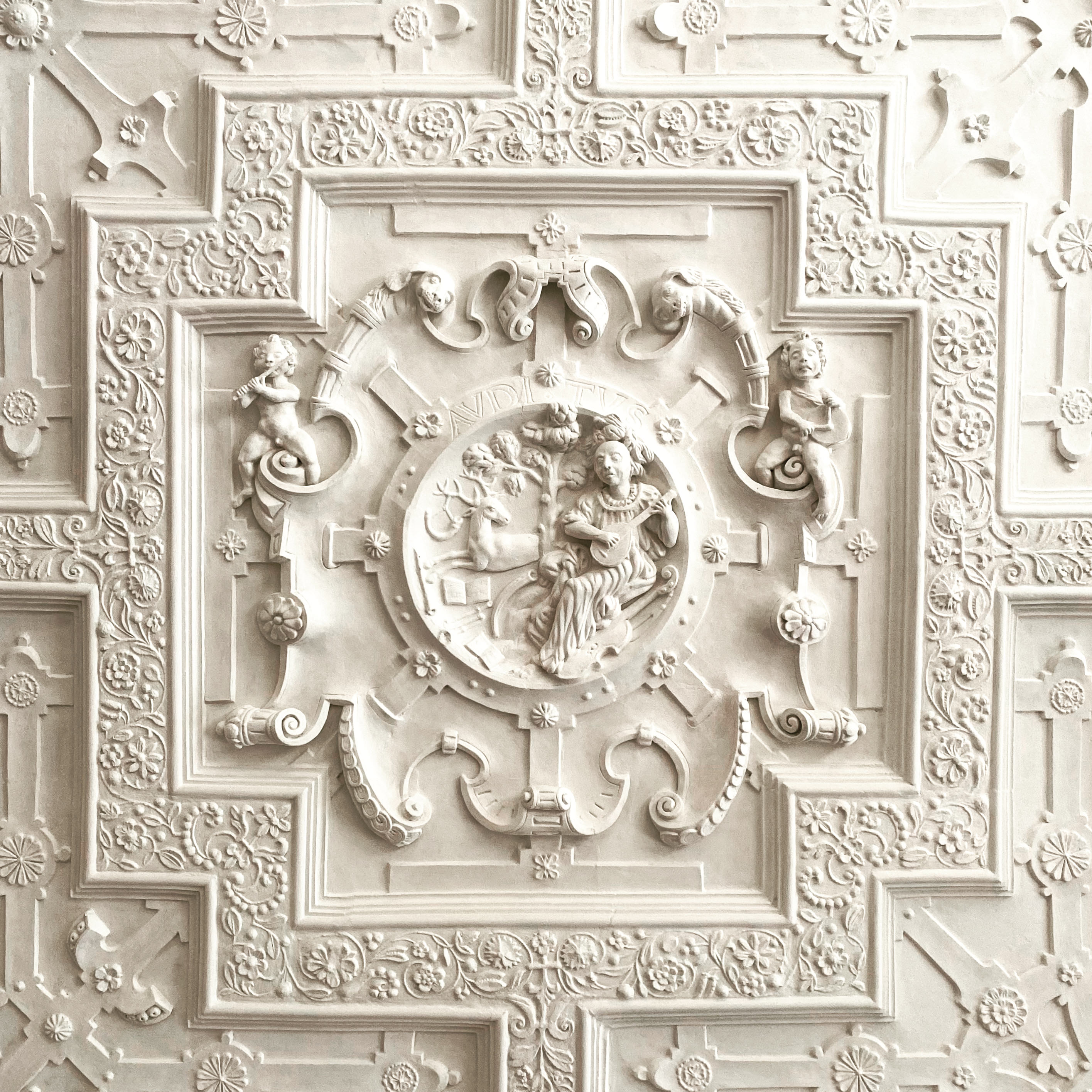 Redecoration of a Jacobean Ceiling at Boston Manor in traditional paints